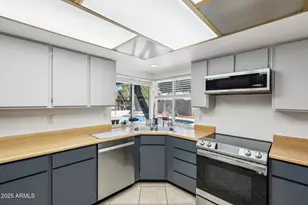 3833 W Phelps Rd, Phoenix, AZ 85053 - Photo 4