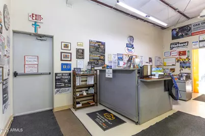 17719 W Palm Avenue, Casa Grande, AZ 85122 - Photo 2