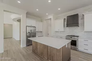 22004 N Pedregosa Dr, Sun City West, AZ 85375 - Photo 14