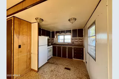 22375 W Pine Street, Seligman, AZ 86337 - Photo 16