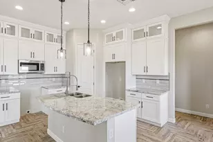 22204 W Dale Ln, Wittmann, AZ 85361 - Photo 10