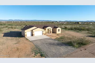 22204 W Dale Lane, Wittmann, AZ 85361 - Photo 48