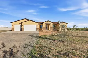 22204 W Dale Ln, Wittmann, AZ 85361 - Photo 16