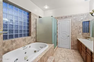 6829 N 14th St, Phoenix, AZ 85014 - Photo 36