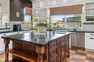 5738 N 32nd Pl, Paradise Valley, AZ 85253 - Photo 12