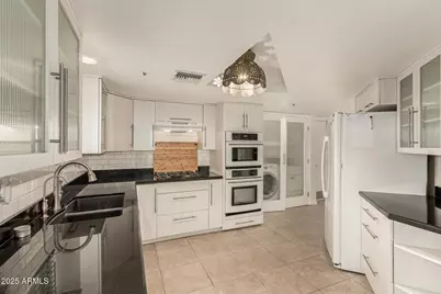 21 W Pasadena Avenue #3, Phoenix, AZ 85013 - Photo 8