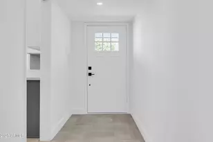 1107 E Marlette Ave, Phoenix, AZ 85014 - Photo 2