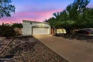 1410 E Wescott Dr, Phoenix, AZ 85024 - Photo 1