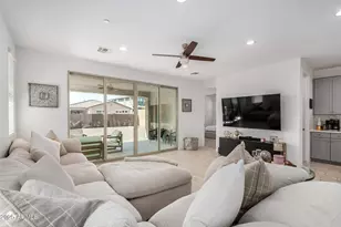 13319 W Red Range Wy, Peoria, AZ 85383 - Photo 8