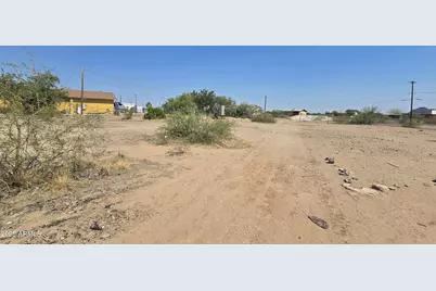 512Xx W US Highway 60 -- #-, Aguila, AZ 85320 - Photo 10