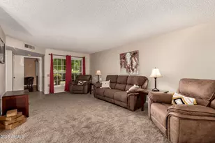 17058 N 106th Ave, Sun City, AZ 85373 - Photo 2