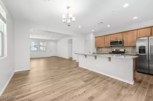 9994 W Piccadilly Rd, Avondale, AZ 85392 - Photo 12