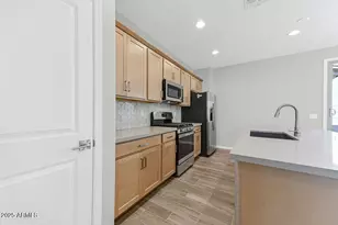 9994 W Piccadilly Rd, Avondale, AZ 85392 - Photo 18