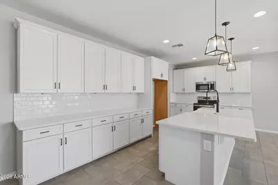 1479 S Naples Court, Casa Grande, AZ 85122 - Photo 2