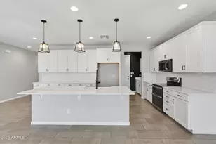 1479 S Naples Ct, Casa Grande, AZ 85122 - Photo 10