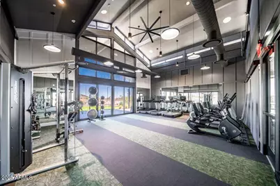 16806 W Shangri La Road, Surprise, AZ 85388 - Photo 8