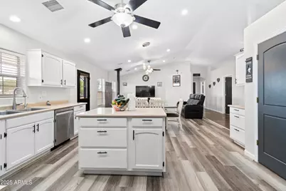 775 N Apple Blossom Lane, Snowflake, AZ 85937 - Photo 4