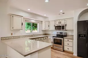 8805 S 51st St, Phoenix, AZ 85044 - Photo 14