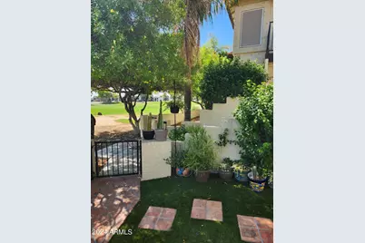 8805 S 51st Street #2, Phoenix, AZ 85044 - Photo 4