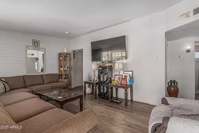 11222 W Connecticut Avenue, Youngtown, AZ 85363 - Photo 8