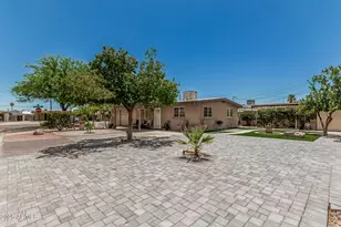 11222 W Connecticut Ave, Youngtown, AZ 85363 - Photo 2