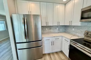 3014 W Zachary Dr, Phoenix, AZ 85027 - Photo 10