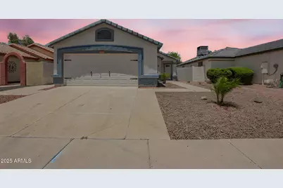 3014 W Zachary Drive, Phoenix, AZ 85027 - Photo 1