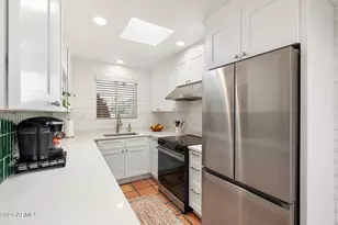 3036 N 32nd St, Phoenix, AZ 85018 - Photo 8