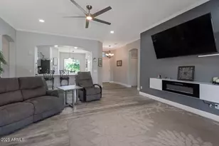 213 E Smoke Tree Rd, Gilbert, AZ 85296 - Photo 4