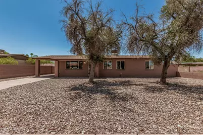 1573 N Casa Grande Avenue, Casa Grande, AZ 85122 - Photo 1