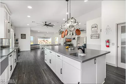 1829 W Cloud Road, Phoenix, AZ 85086 - Photo 18