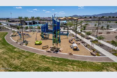 17629 W Georgia Avenue, Litchfield Park, AZ 85340 - Photo 6