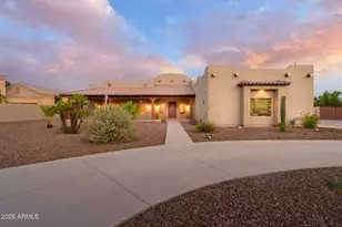 2423 E Arrowhead Trail, Gilbert, AZ 85297 - Photo 2