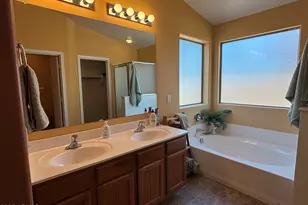 776 W Fairlane Ct, Casa Grande, AZ 85122 - Photo 16