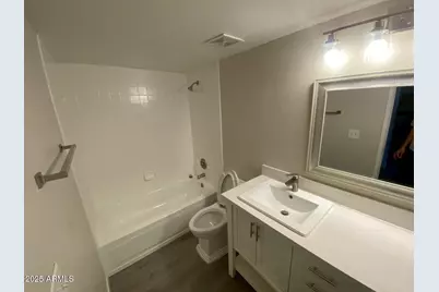 850 S River Drive #1004, Tempe, AZ 85281 - Photo 8