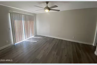 850 S River Drive #1004, Tempe, AZ 85281 - Photo 2