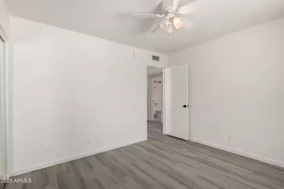 1227 E Townley Avenue, Phoenix, AZ 85020 - Photo 16