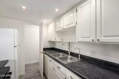 1227 E Townley Avenue, Phoenix, AZ 85020 - Photo 10