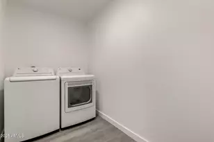 538 W 13th St, Tempe, AZ 85281 - Photo 16