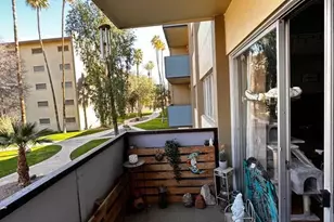 349 E Thomas Rd, Phoenix, AZ 85012 - Photo 4