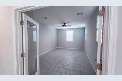 11007 W Pierce Street, Avondale, AZ 85323 - Photo 12