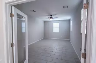 11007 W Pierce St, Avondale, AZ 85323 - Photo 12