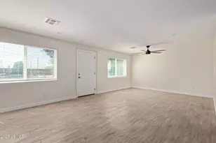 6713 N 56th Ave, Glendale, AZ 85301 - Photo 4