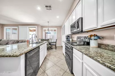 2292 S 155th Lane, Goodyear, AZ 85338 - Photo 16