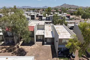 2822 E Kathleen Rd, Phoenix, AZ 85032 - Photo 1