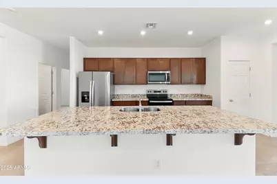 37582 W San Clemente Street, Maricopa, AZ 85138 - Photo 8