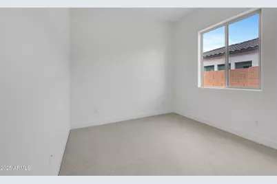 2391 E Amfissa Drive, San Tan Valley, AZ 85140 - Photo 18