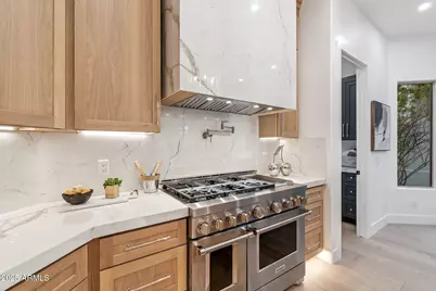 10671 E Caribbean Lane, Scottsdale, AZ 85255 - Photo 8