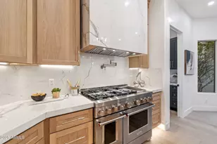 10671 E Caribbean Ln, Scottsdale, AZ 85255 - Photo 8