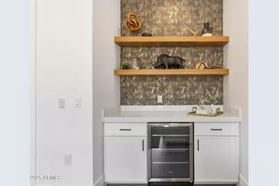 2305 E South Mountain Avenue, Phoenix, AZ 85042 - Photo 60